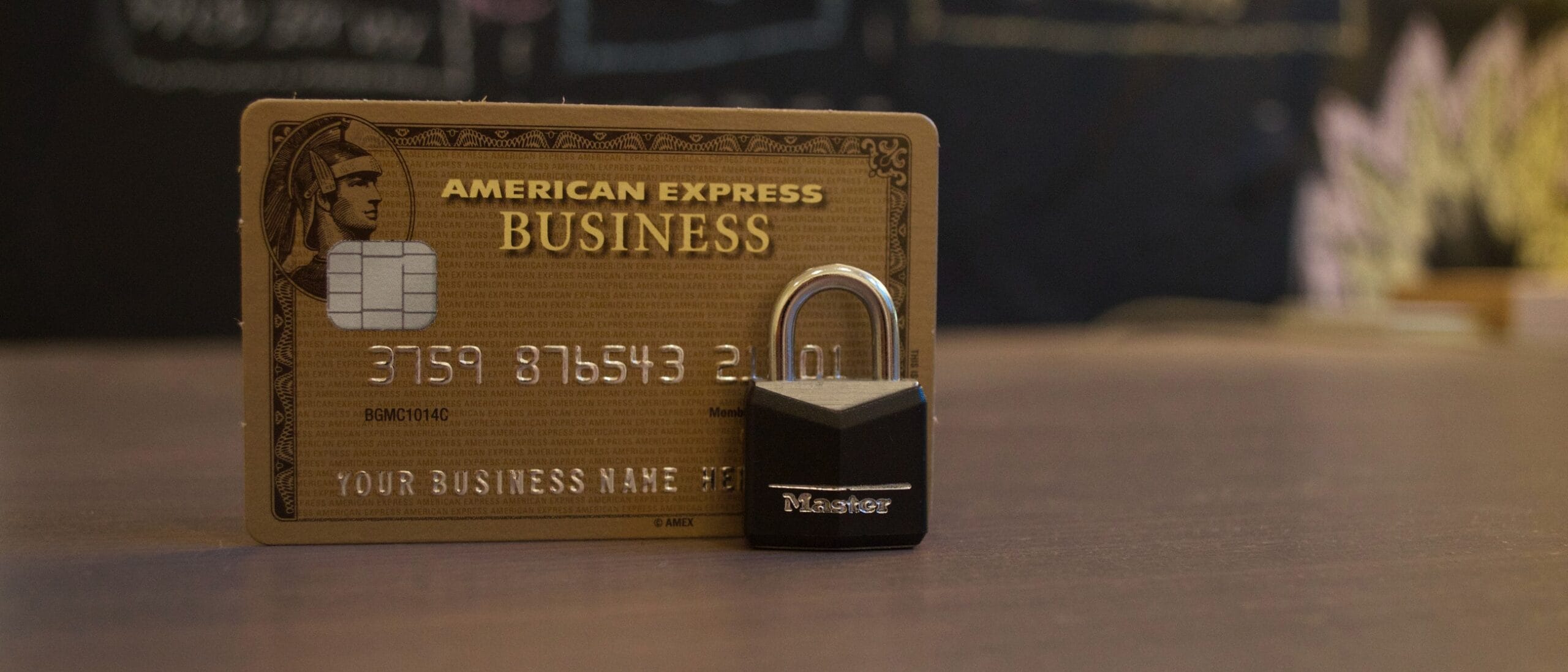 Wat klanten zeggen over de websites van American Express, Tangerine en Scotiabank